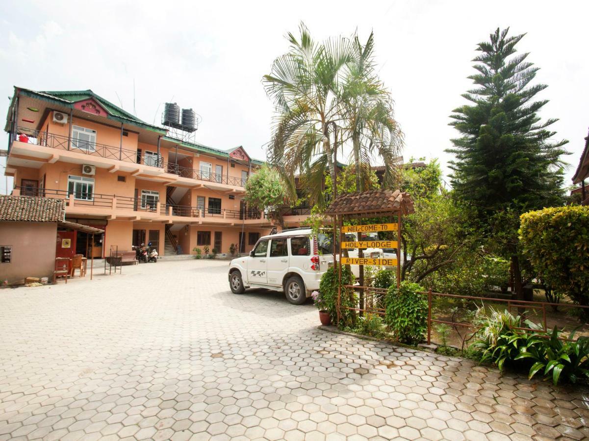 Spot On 486 Hotel Holy Lodge 索拉哈 外观 照片