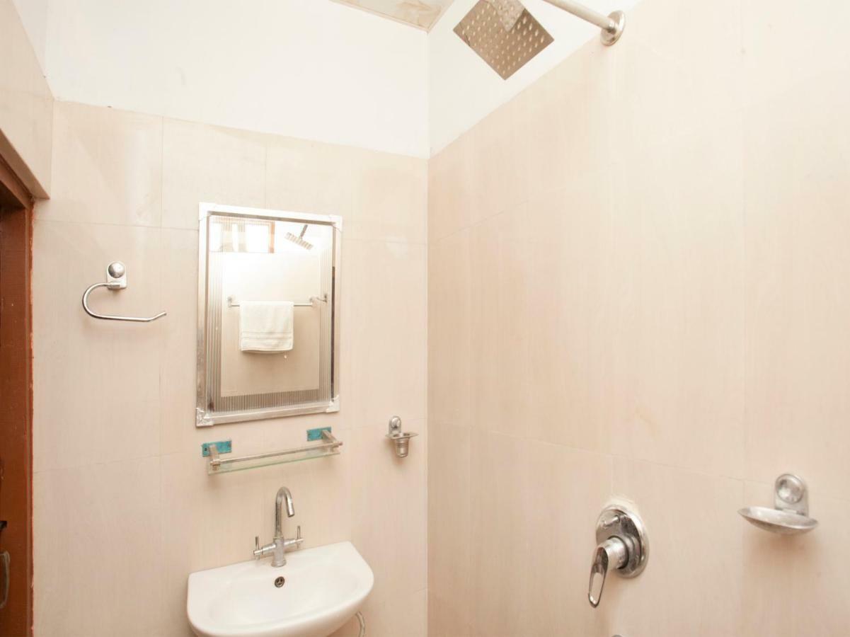 Spot On 486 Hotel Holy Lodge 索拉哈 外观 照片