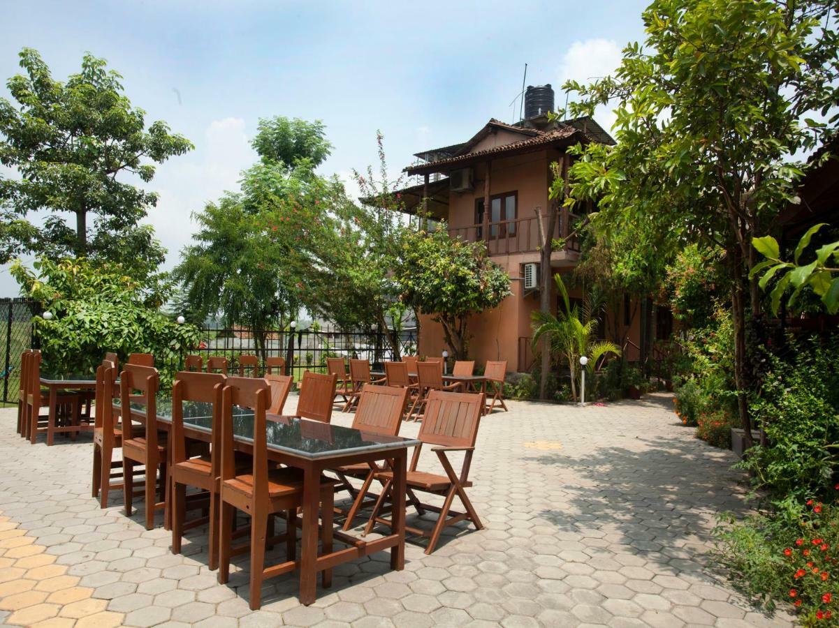 Spot On 486 Hotel Holy Lodge 索拉哈 外观 照片