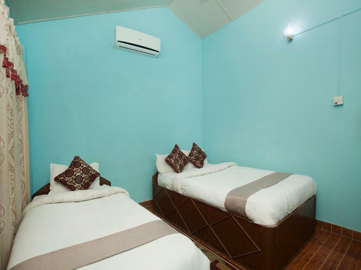 Spot On 486 Hotel Holy Lodge 索拉哈 外观 照片
